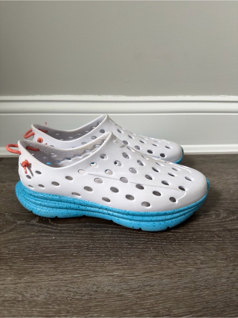 Kanes- Men’s